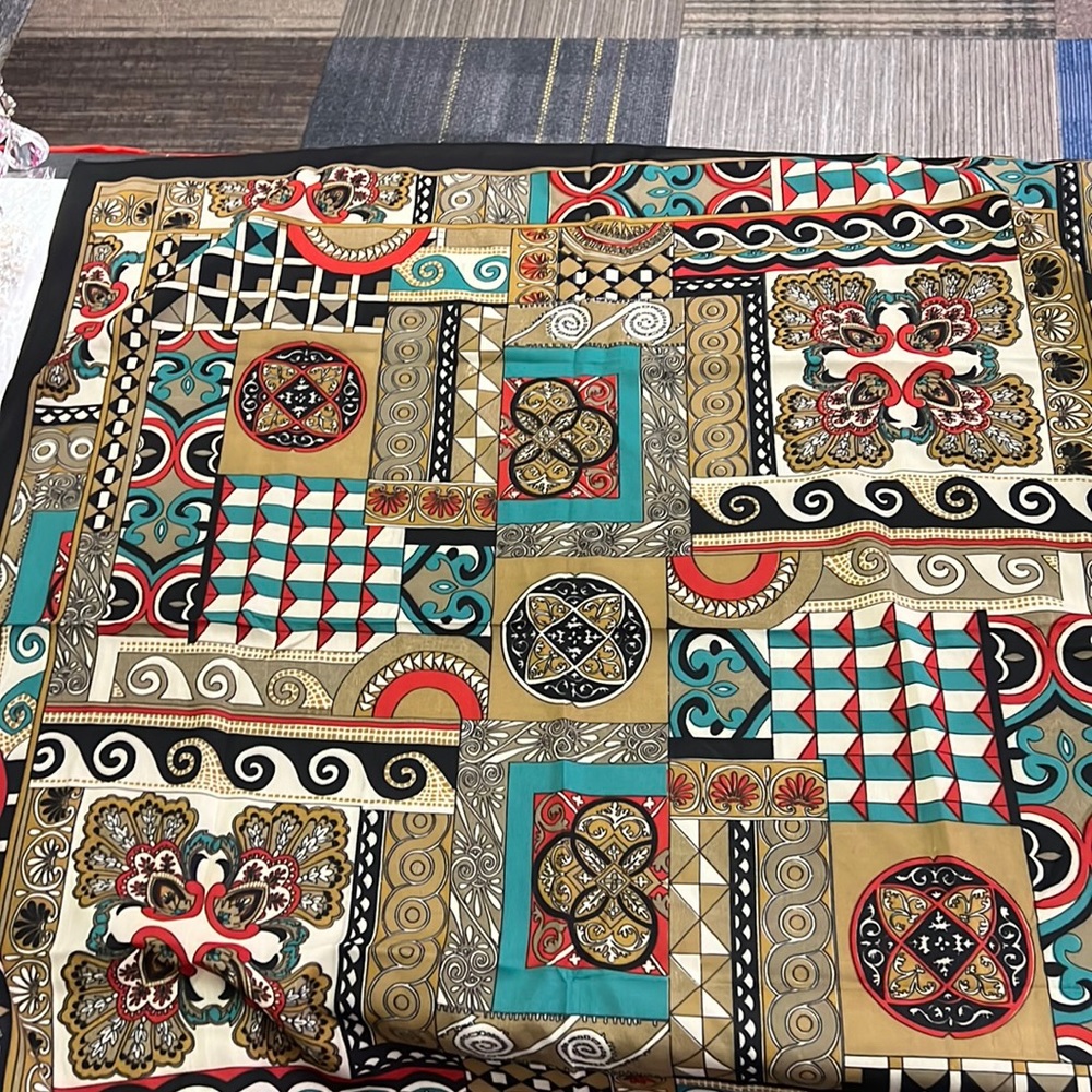 Beautiful Vintage Percem Made in Turkive Scarf